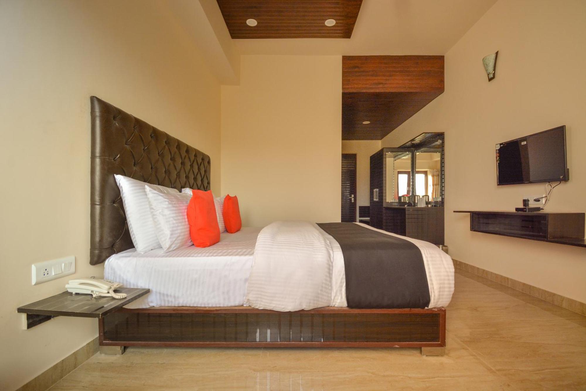Nakshatra Resort Kunihar Экстерьер фото