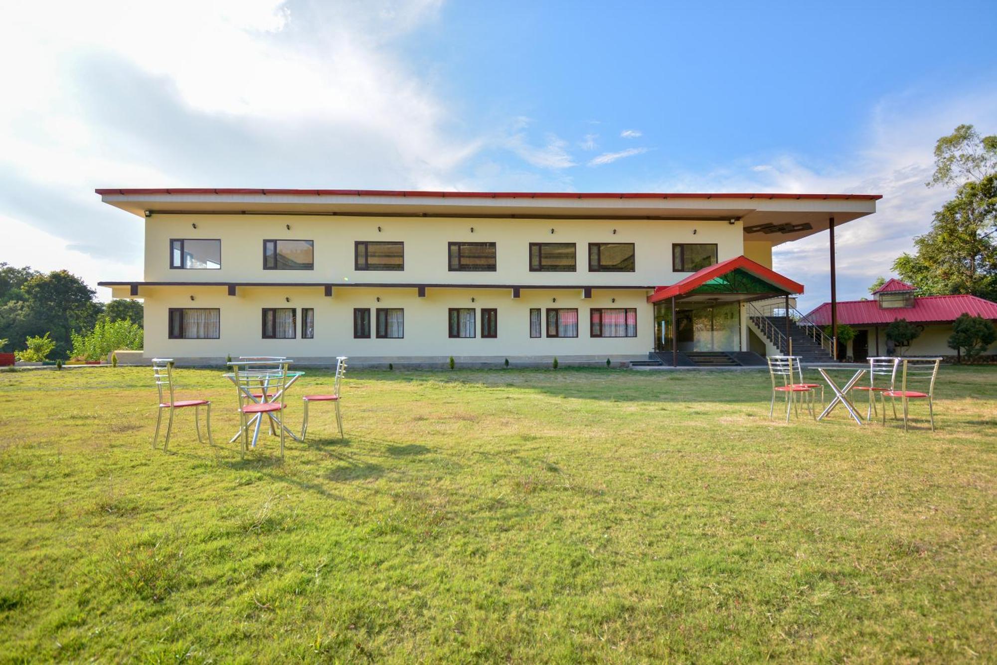 Nakshatra Resort Kunihar Экстерьер фото