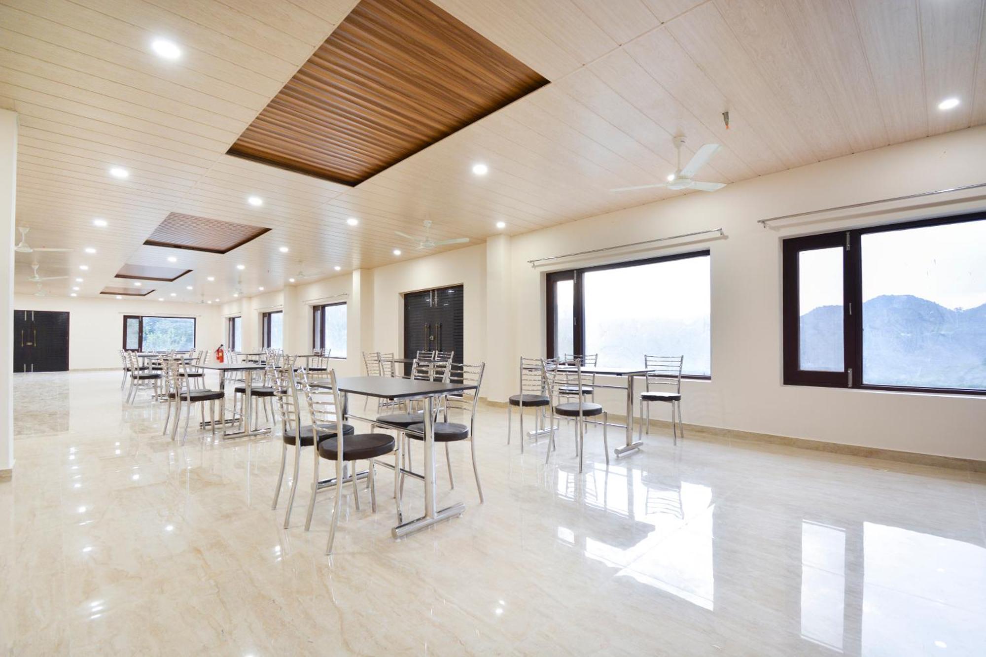 Nakshatra Resort Kunihar Экстерьер фото